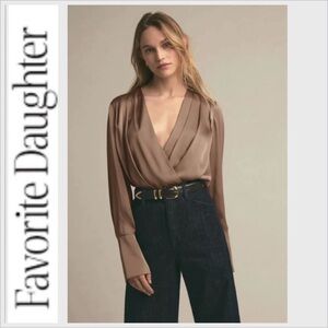 FAVORITE DAUGHTER Date Blouse bodysuit M